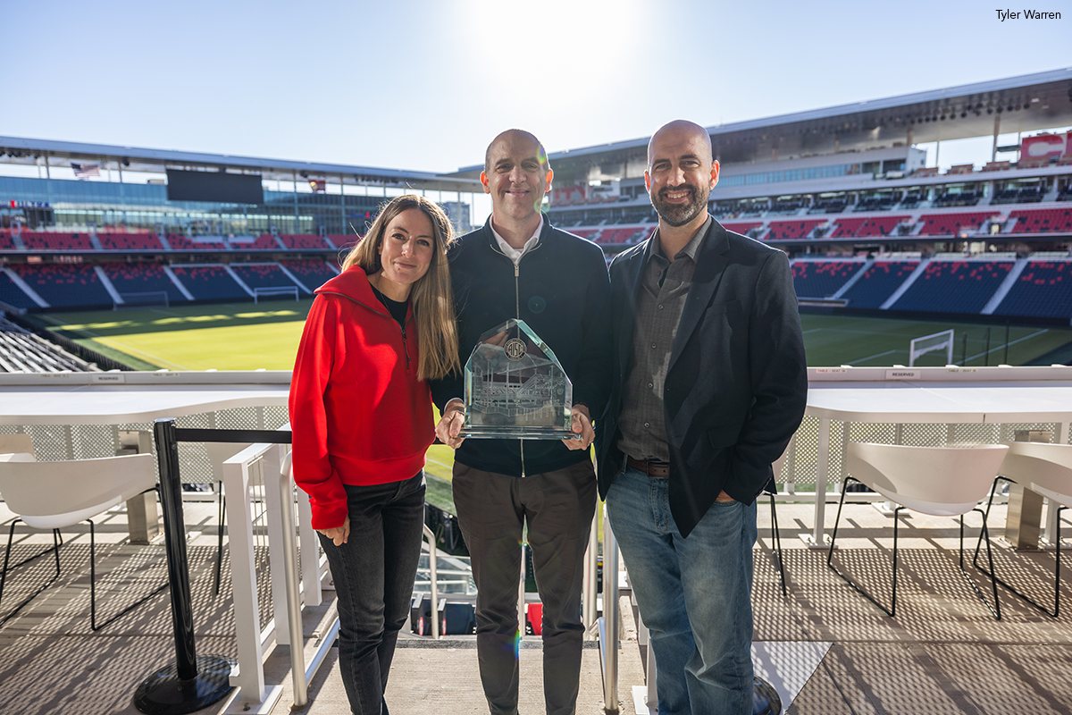 CITYPARK - HOK accepts award