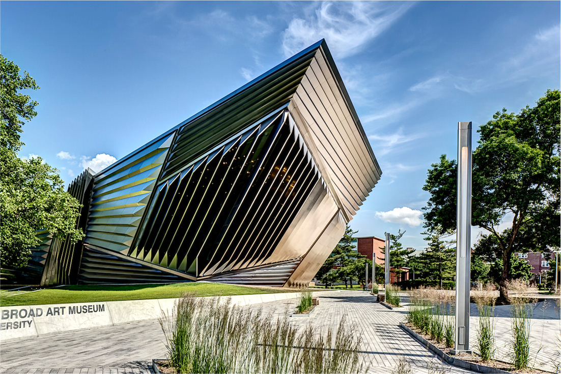 Eli & Edythe Broad Art Musem_01.jpg