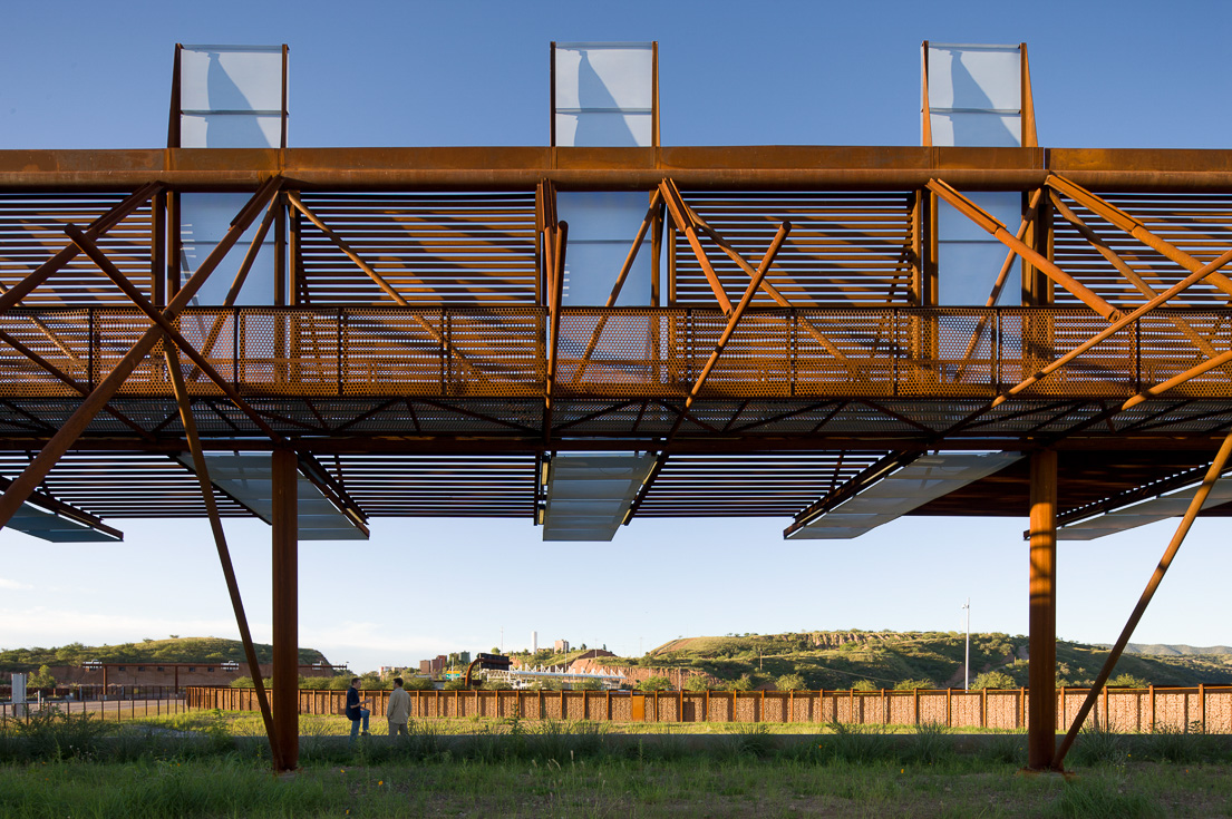 Mariposa Land Port_ 04.jpg